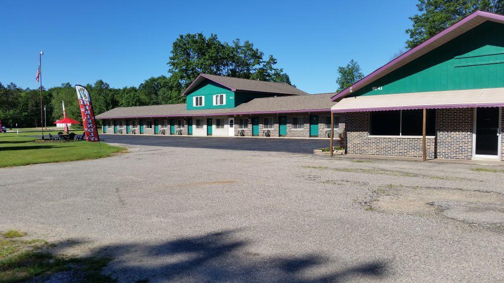 North Winds Lodge Prudenville Экстерьер фото